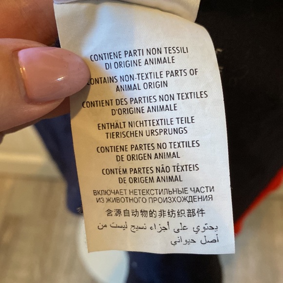 Gucci Bee Cardigan - Picture 12 of 13